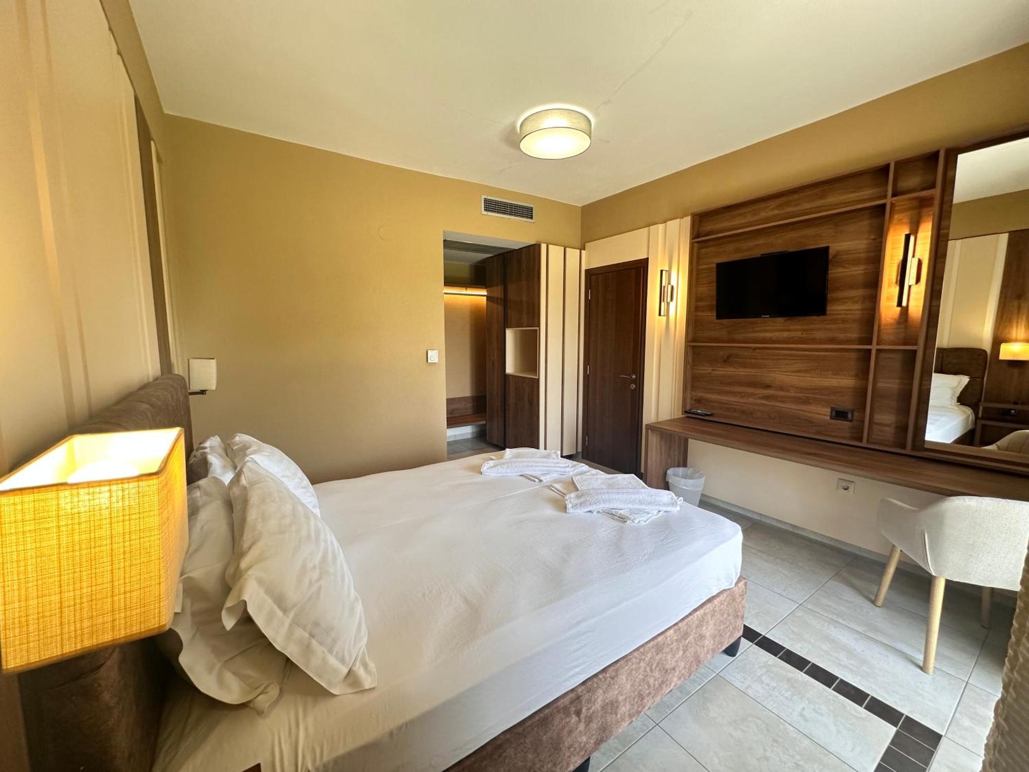 Saint George Sithonia Apartment Neos Marmaras Exterior foto