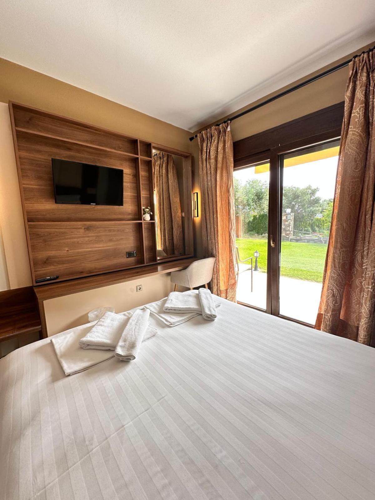Saint George Sithonia Apartment Neos Marmaras Exterior foto