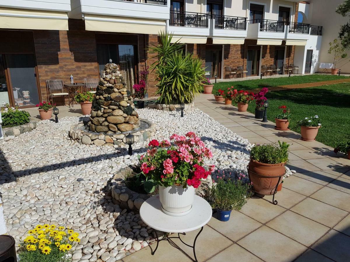 Saint George Sithonia Apartment Neos Marmaras Exterior foto