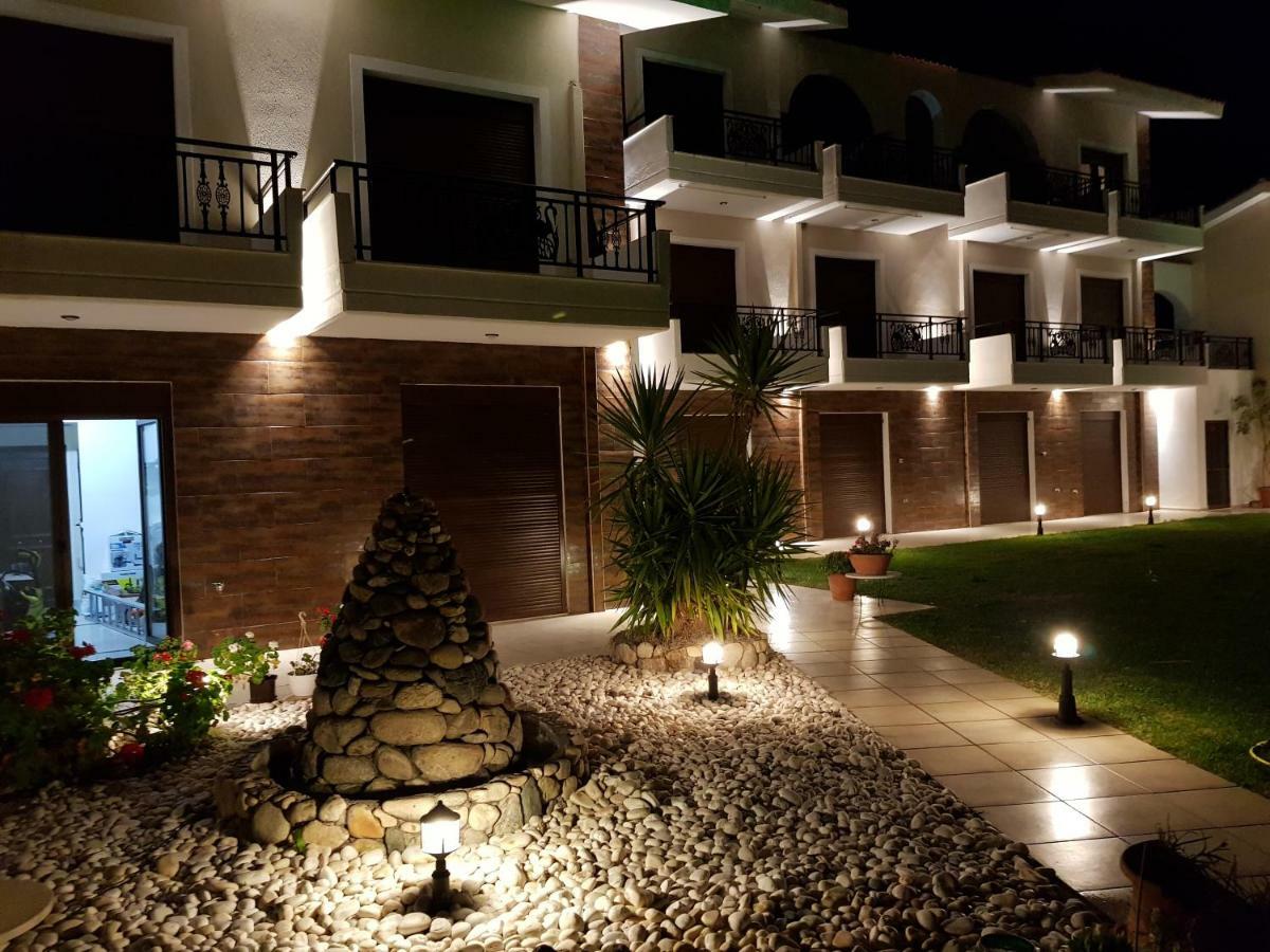 Saint George Sithonia Apartment Neos Marmaras Exterior foto